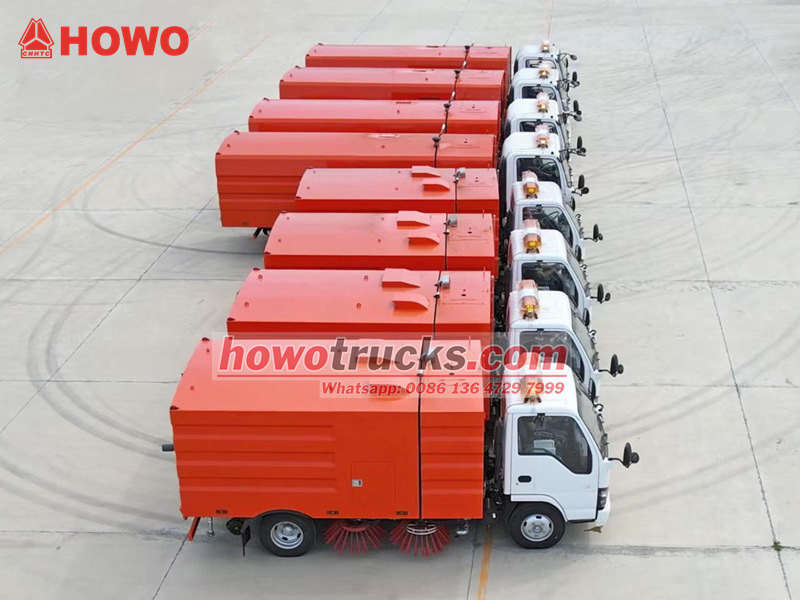 SINOTRUK HOWO sweeper trucks for export